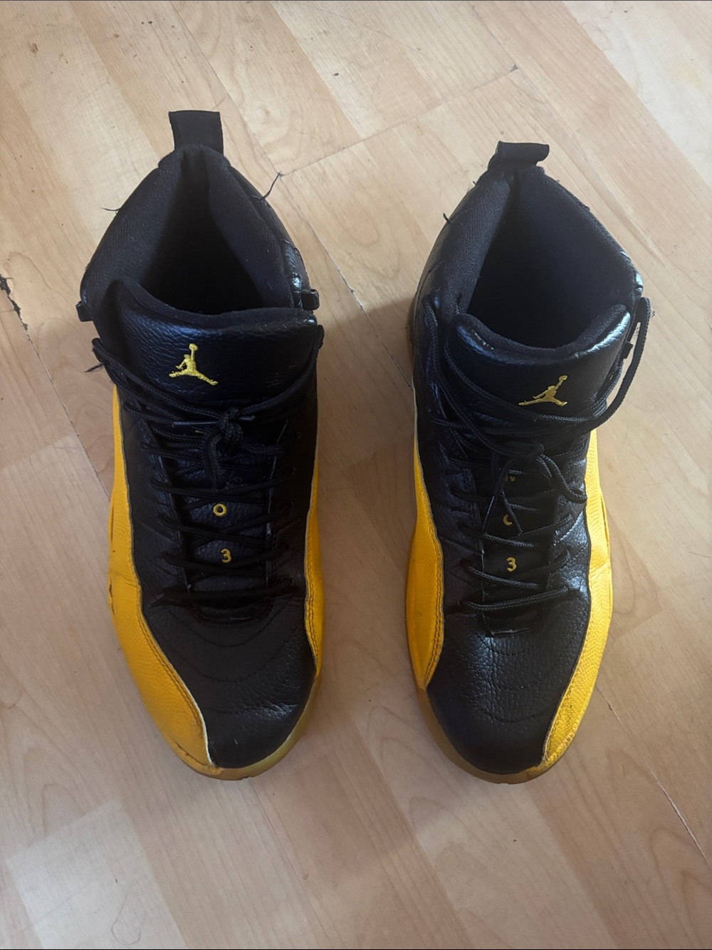 Nike Men's Black & Yellow High-Top Athletic Basketball Shoes